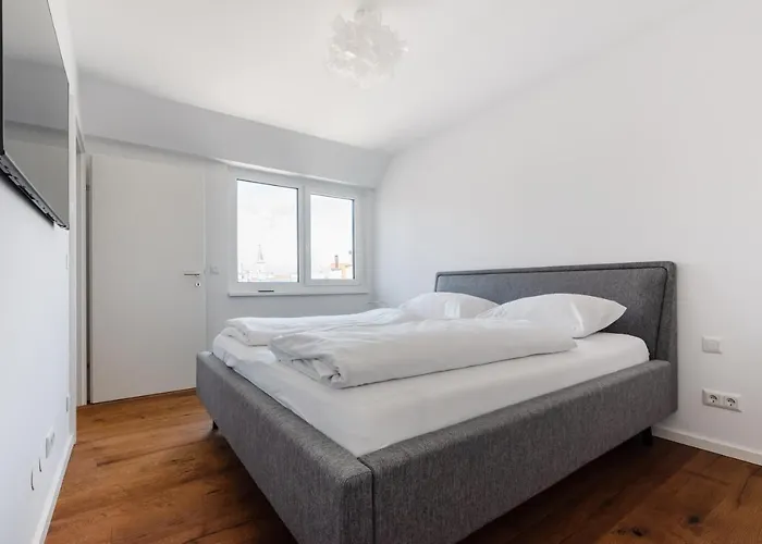 Апартаменти Stylisches In Zentraler Gruenruhelage Mit Garagenplatz